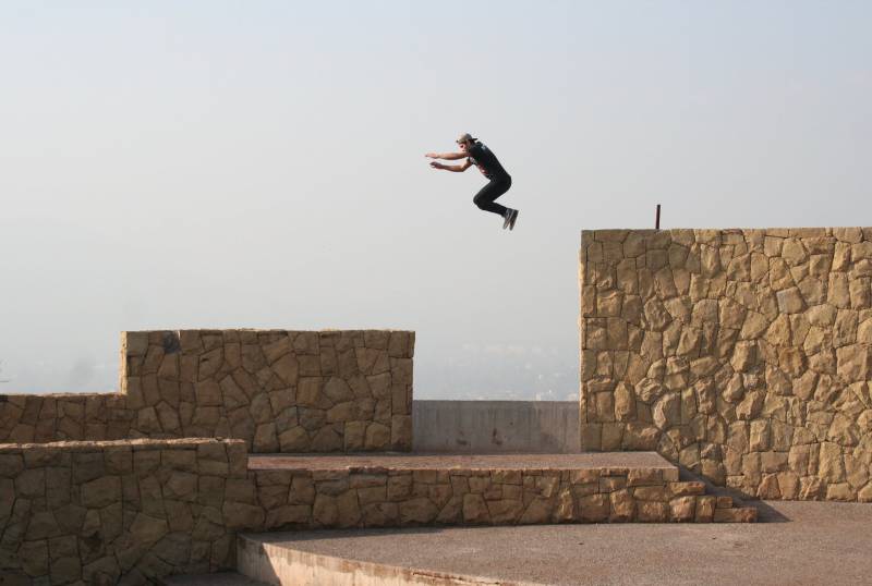 How to Do Parkour – 5 Baby Steps